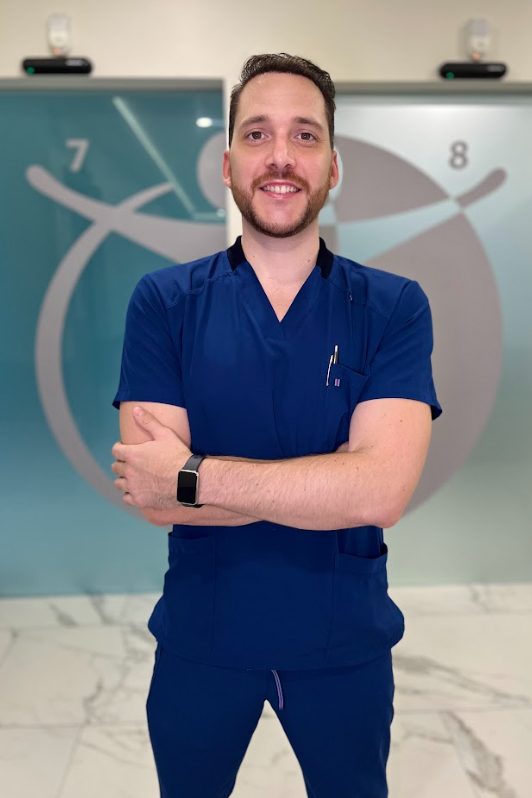 Dr. David Barney Briseño